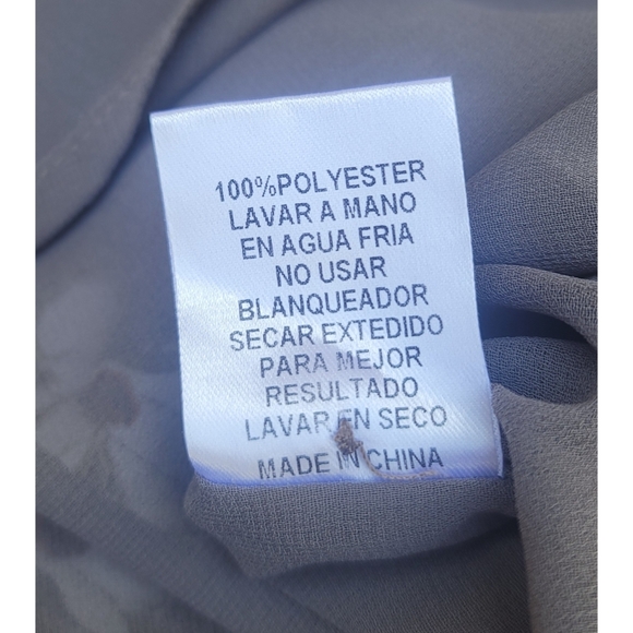 Storia gray floral dress - Picture 11 of 16